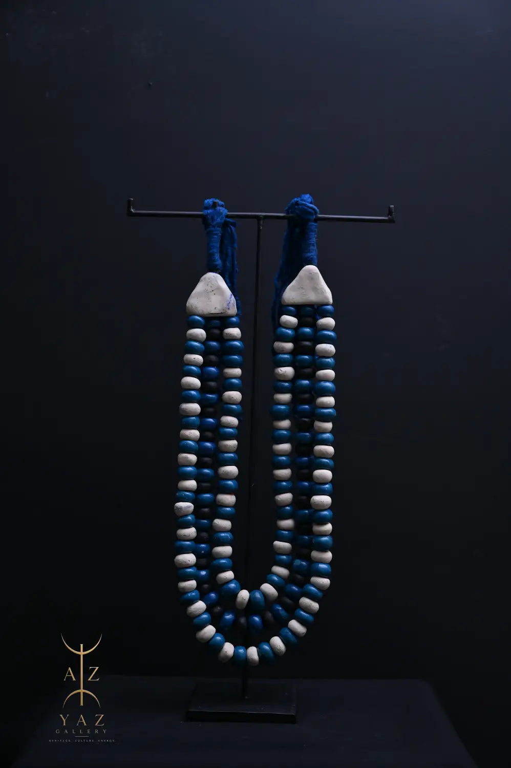 Azure Harmony Pendant Wall Art – Handmade Blue & Ivory Beaded Sculpture on Black Stand (62 x 34 cm)