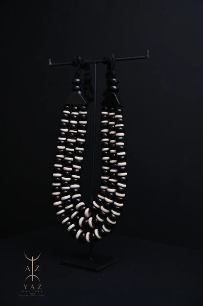 Midnight Contrast Pendant Sculpture – Black & White Beads with Black Rope on Black Stand (62 x 34 cm)