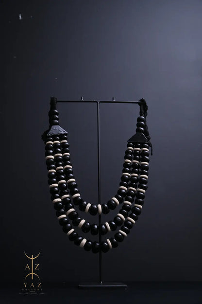 Midnight Contrast Pendant Sculpture – Handcrafted Black & Ivory Beaded Art on Black Stand (62 x 34 cm)