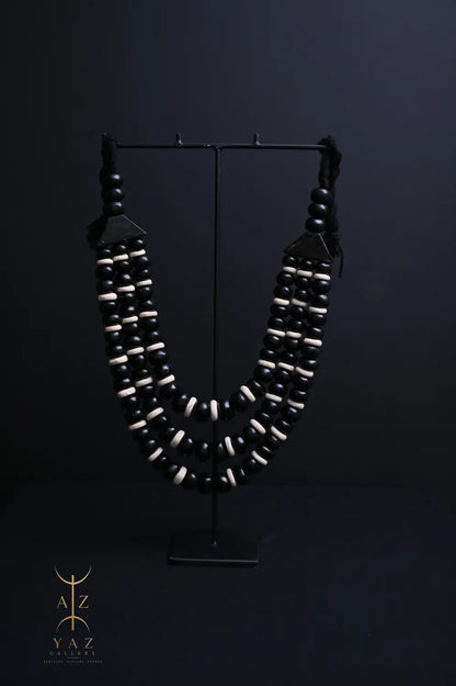 Midnight Contrast Pendant Sculpture – Handcrafted Black & Ivory Beaded Art on Black Stand (62 x 34 cm)