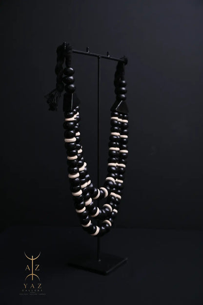 Midnight Contrast Pendant Sculpture – Handcrafted Black & Ivory Beaded Art on Black Stand (62 x 34 cm)