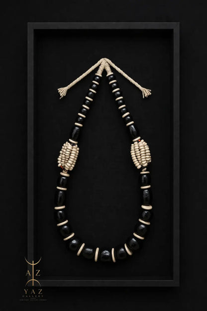 NOIR IVORY, An Icon of Contrast Balance & Timeless Power